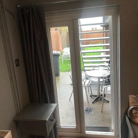 Private Double Room With Garden Ипсуич Екстериор снимка