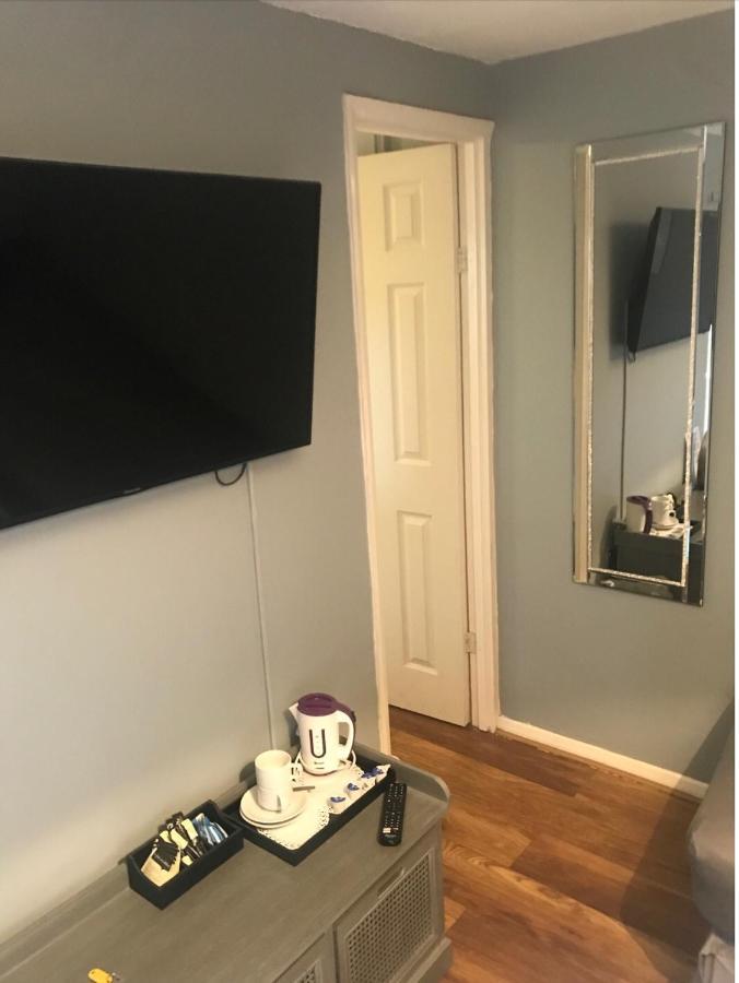 Private Double Room With Garden Ипсуич Екстериор снимка